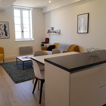 Carnot Chic Apartment Carcassonne Bagian luar foto
