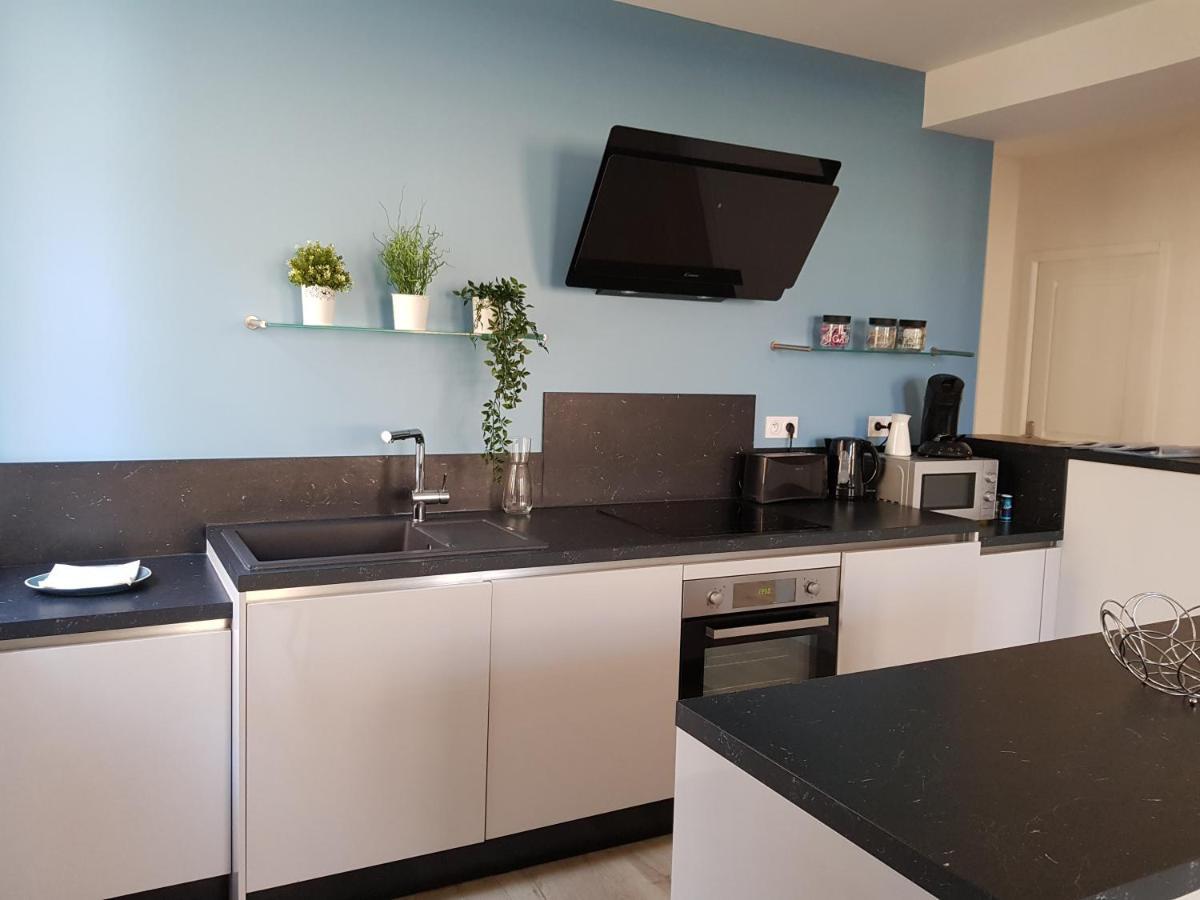 Carnot Chic Apartment Carcassonne Bagian luar foto