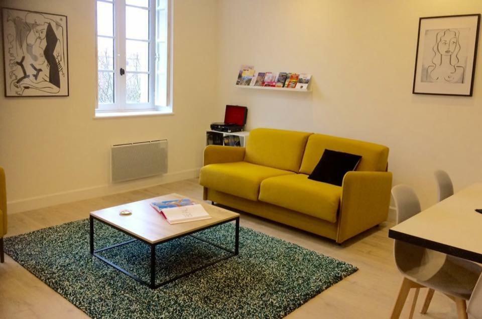 Carnot Chic Apartment Carcassonne Bagian luar foto
